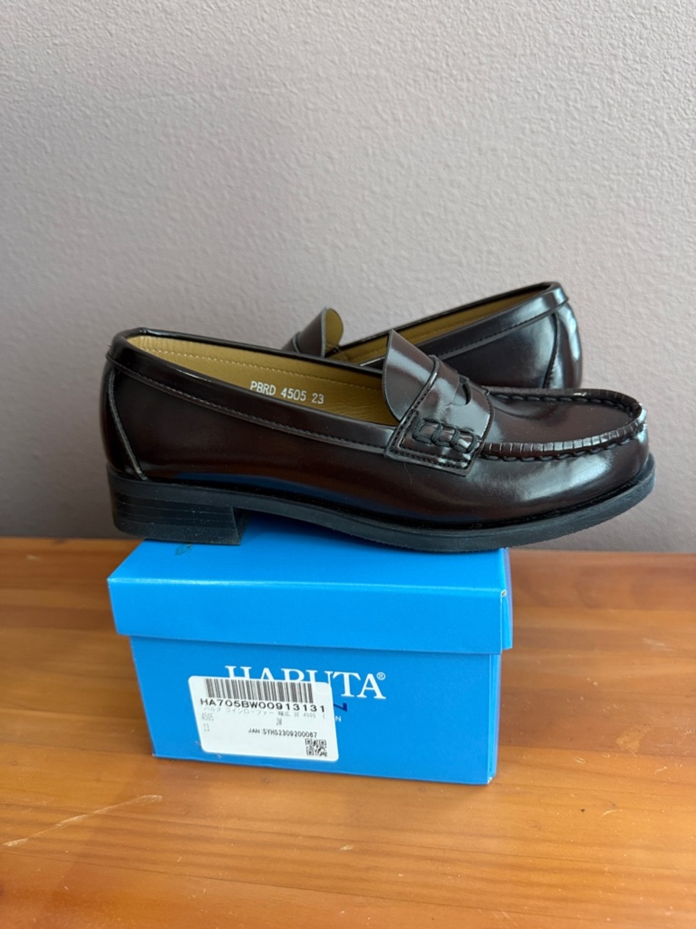 Women’s Classic Penny Loafers in Dark Brown - Picture 2 of 9